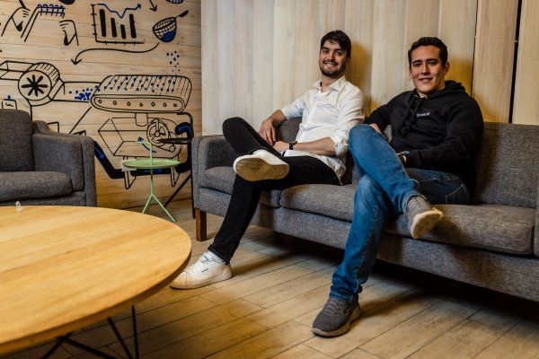 Videsk, la startup chilena que creó un asistente de atención al cliente de video y que ganó demanda a Twitter